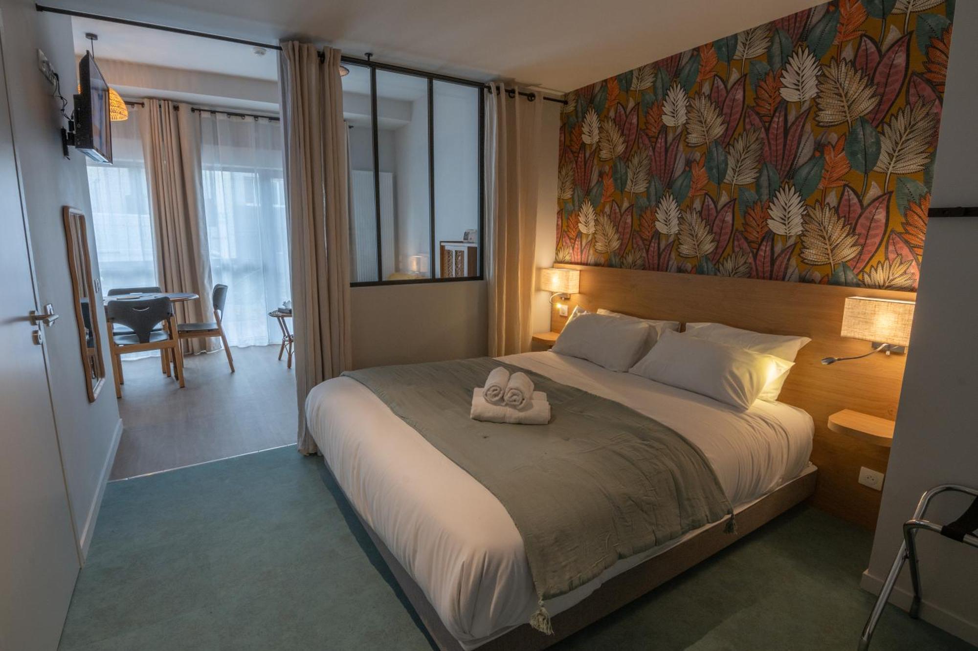 The Originals City, Ara Hotel, Landerneau Bagian luar foto