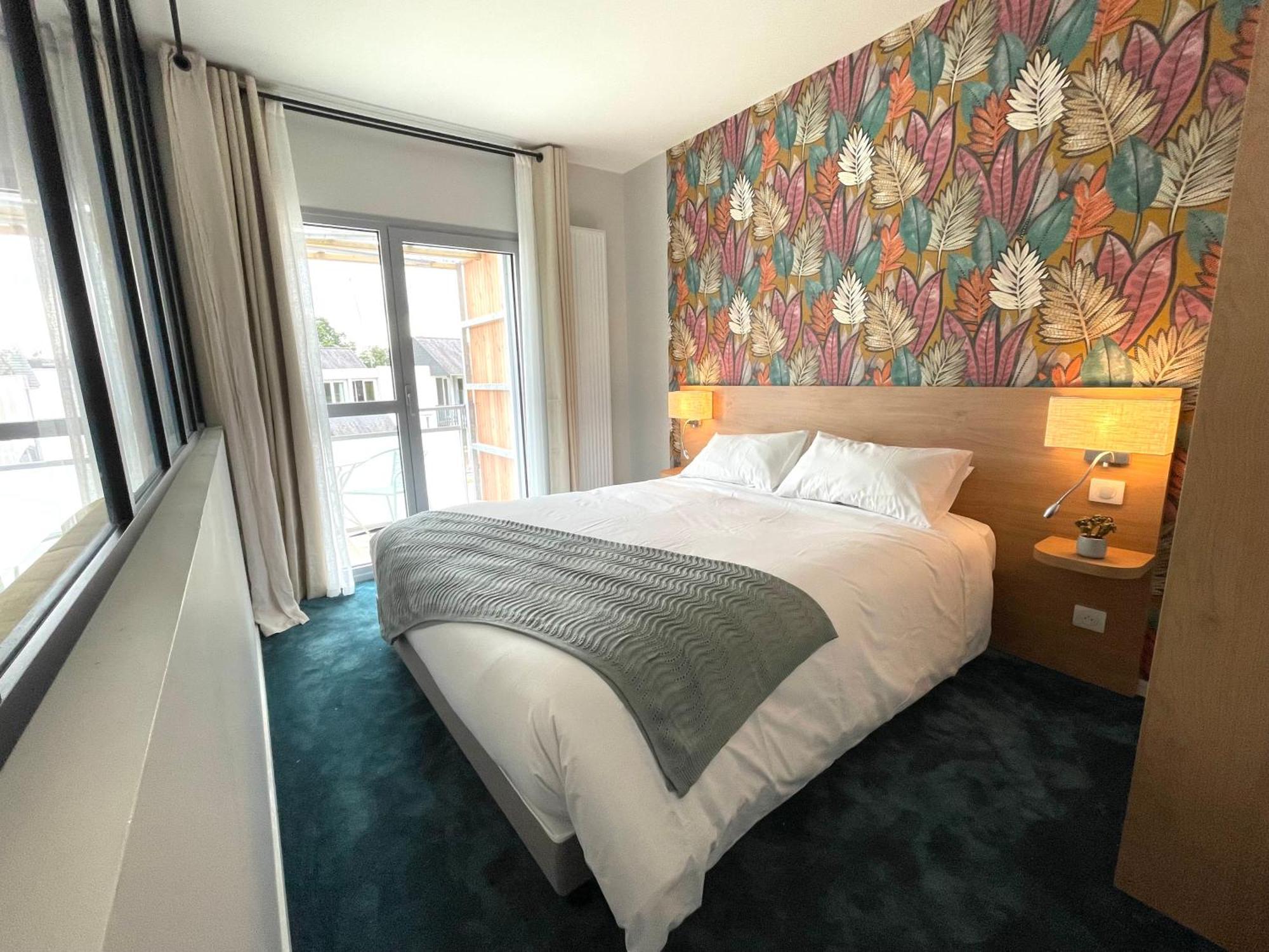The Originals City, Ara Hotel, Landerneau Bagian luar foto